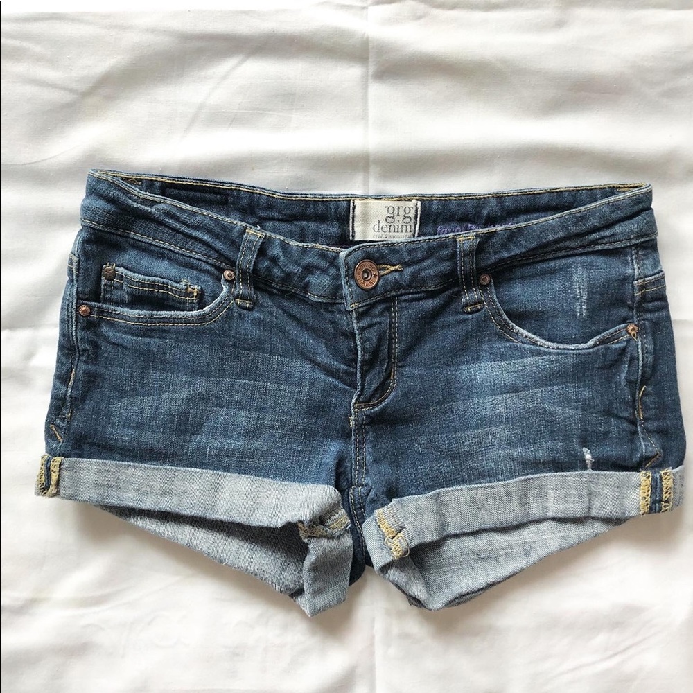 Garage shorts